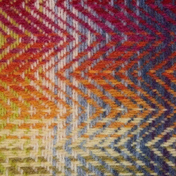 Missoni Italy NWT Luxury Multicolor Zigzag Pattern Down Filled Accent Pillow - Picture 10 of 10
